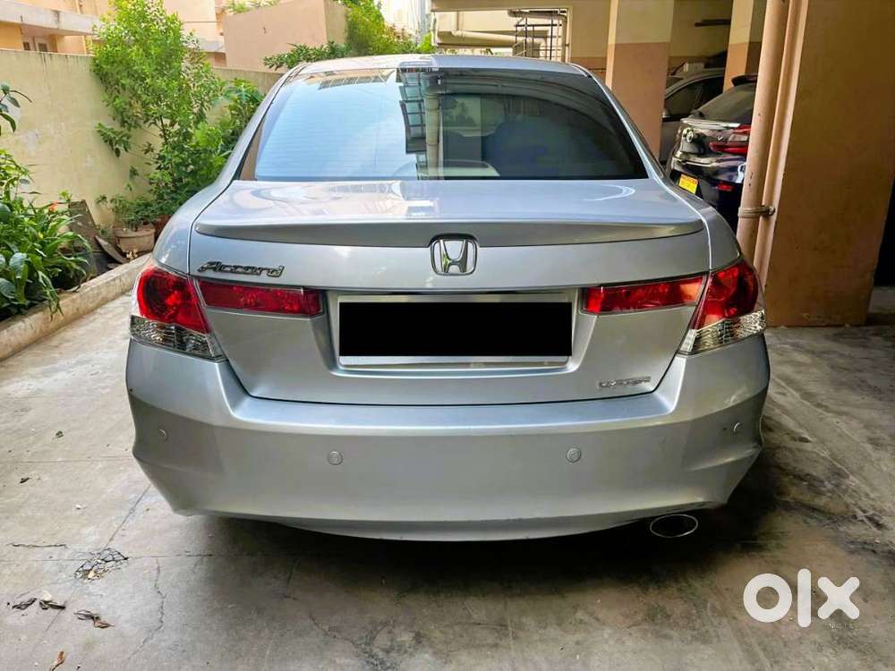 Honda Accord 2010 2.4 I-vtec (no Less Than A Brand New Accord)