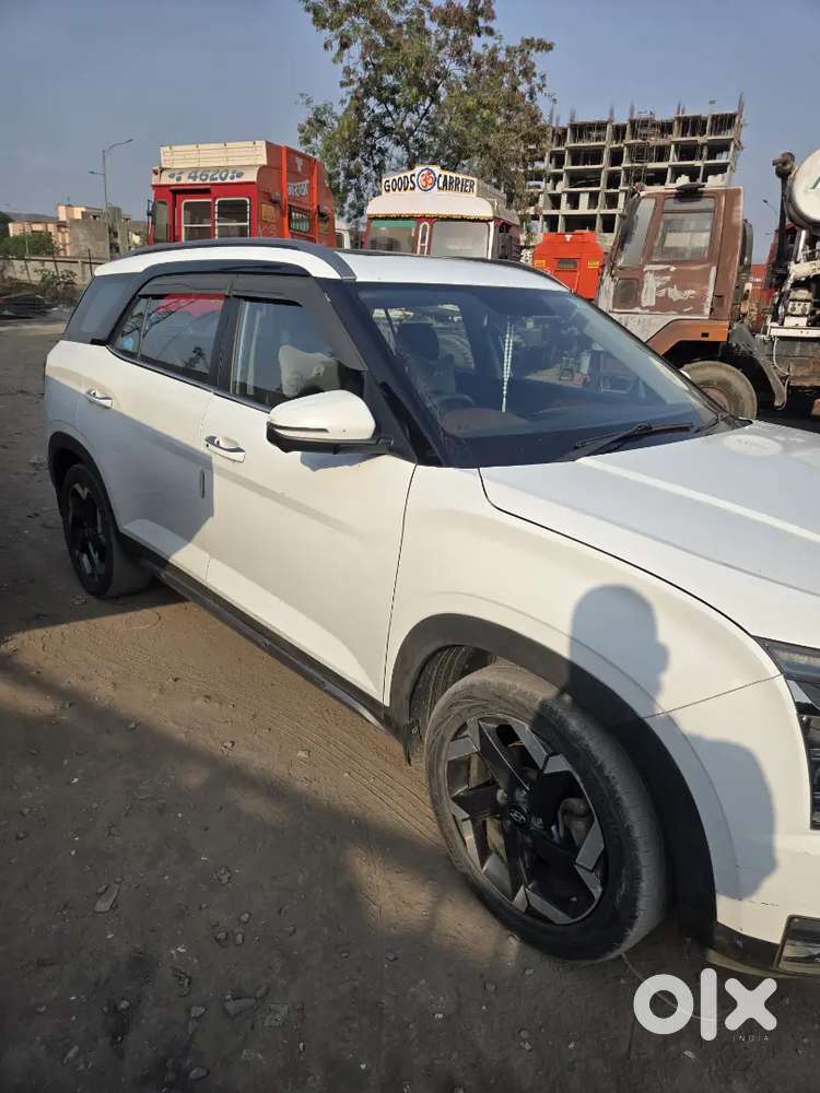 Hyundai Alcazar 2022 Diesel Well Maintained