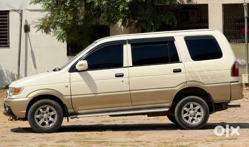 Chevrolet Tavera Neo 3 Lt- 8 Str Bs-iii, 2016, Diesel