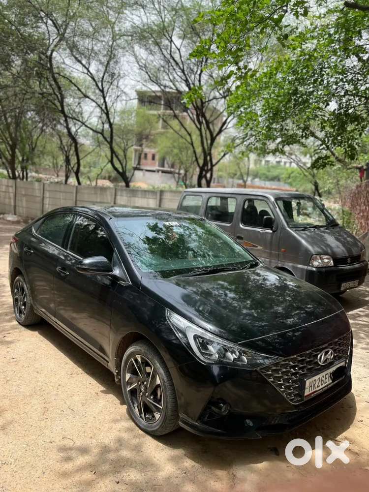 Hyundai Verna 2023 Petrol 40000 Km Driven