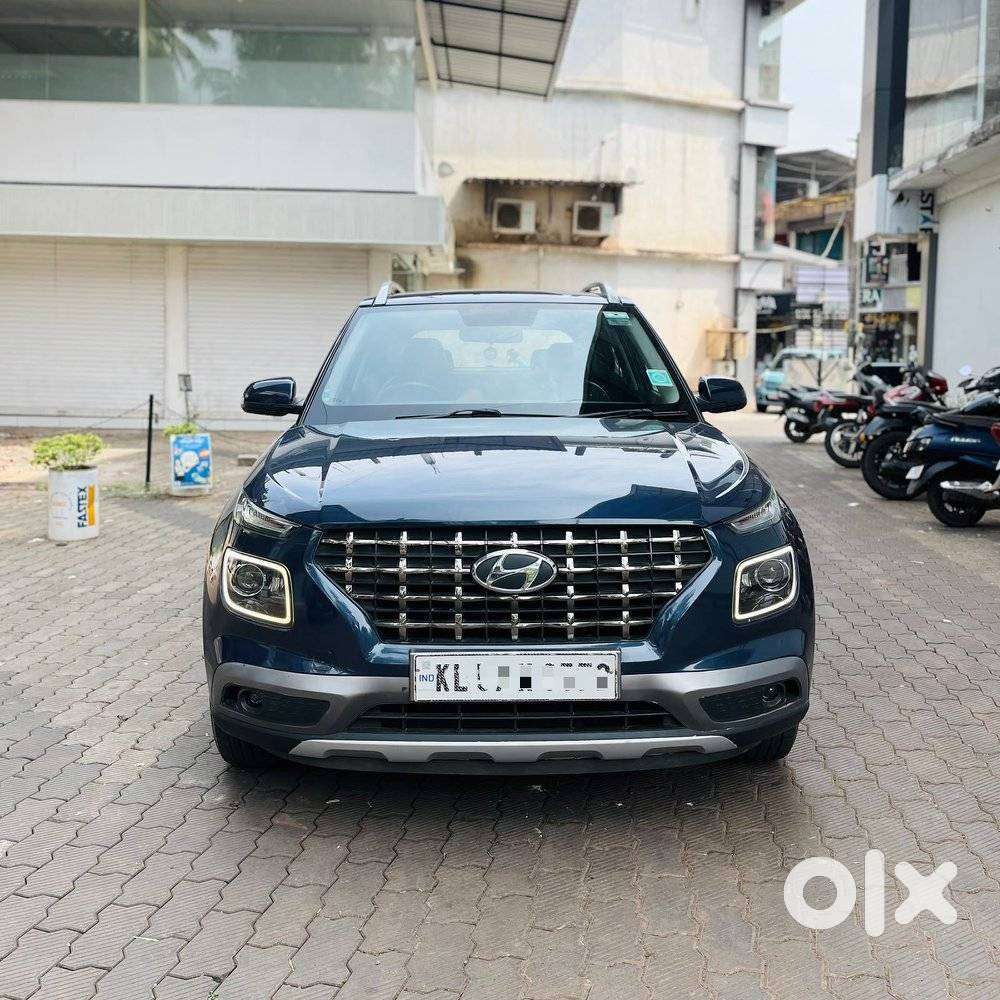 Hyundai Venue Sx Mt, 2022, Diesel