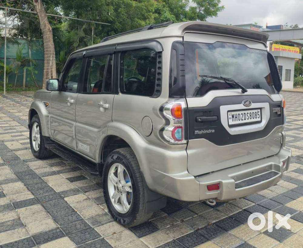 Mahindra Scorpio S10, 2014, Diesel
