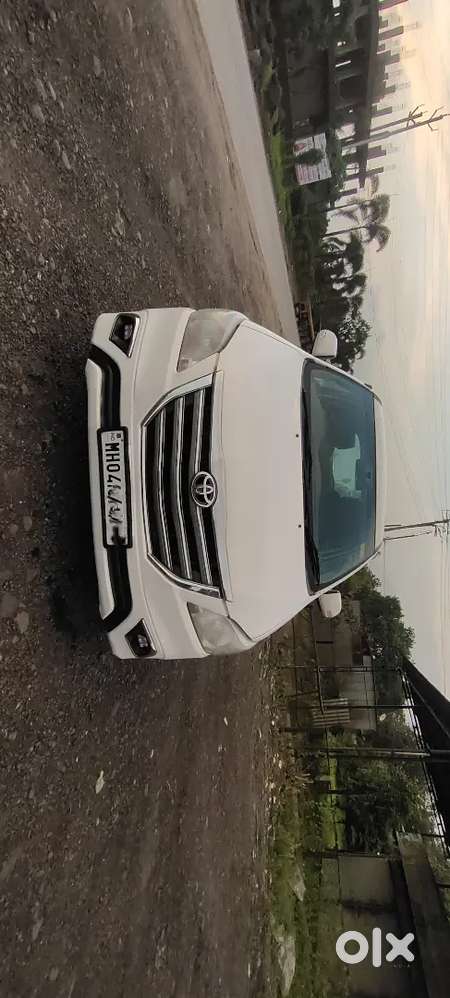 Toyota Innova 2010 Diesel 218000 Km