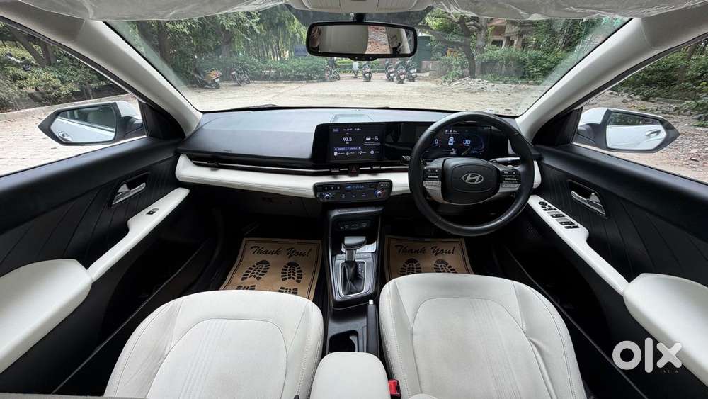 Hyundai Verna 1.5 Sx Ivt, 2025, Petrol