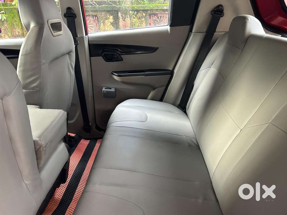 Mahindra Kuv 100 Mfalcon G80 K2 Plus, 2016, Petrol