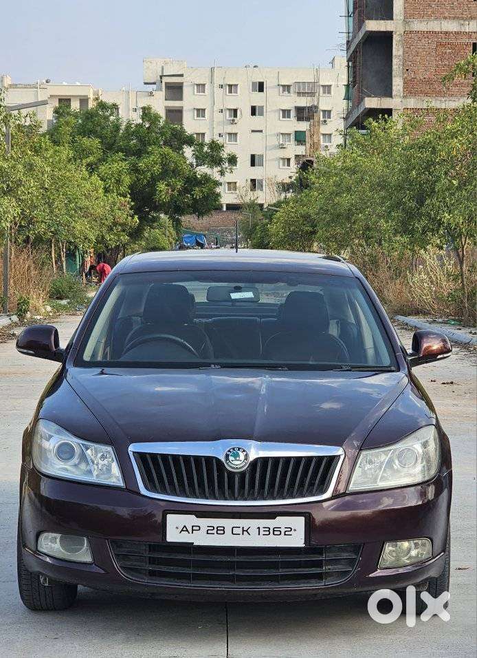 Skoda Laura 2.0 Ambition Tdi Cr, 2012, Diesel