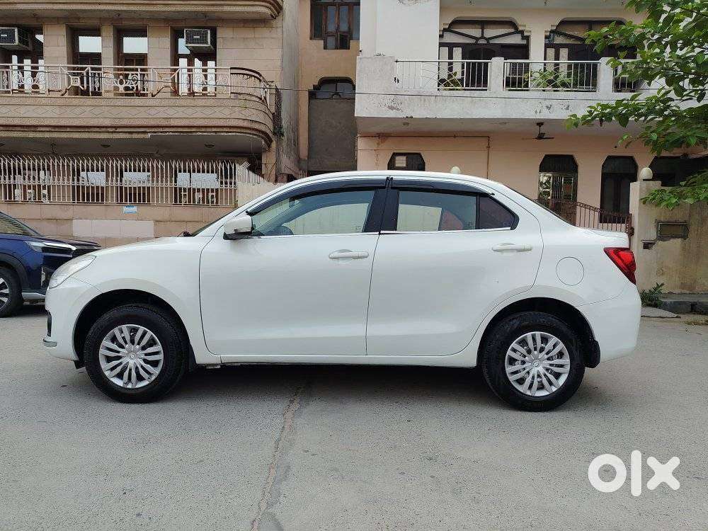 Maruti Suzuki Dzire 1.2 Vxi, 2018, Cng & Hybrids