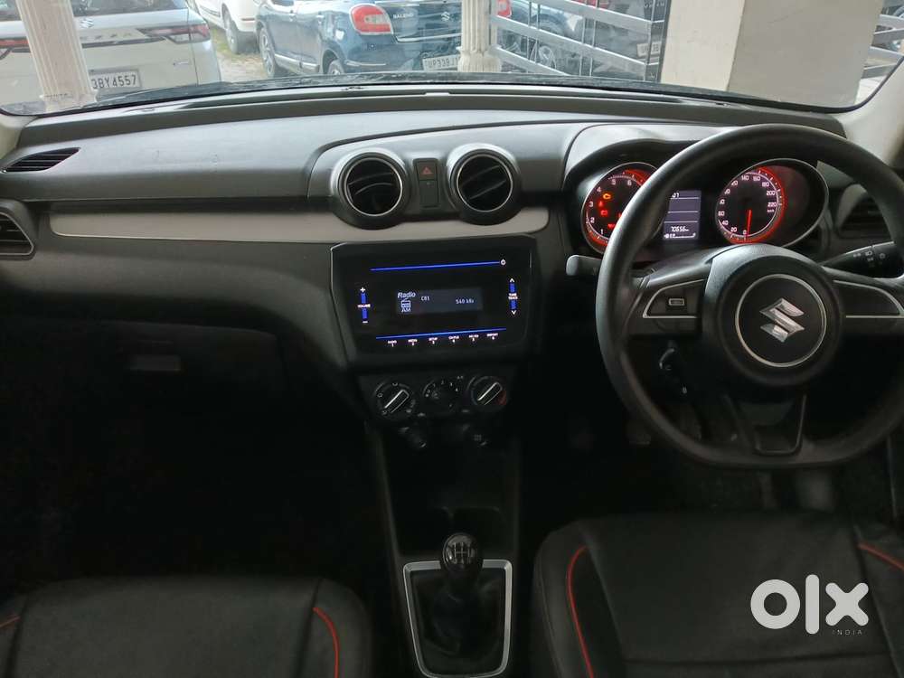 Maruti Suzuki Swift 1.2 Vxi (o), 2022, Petrol