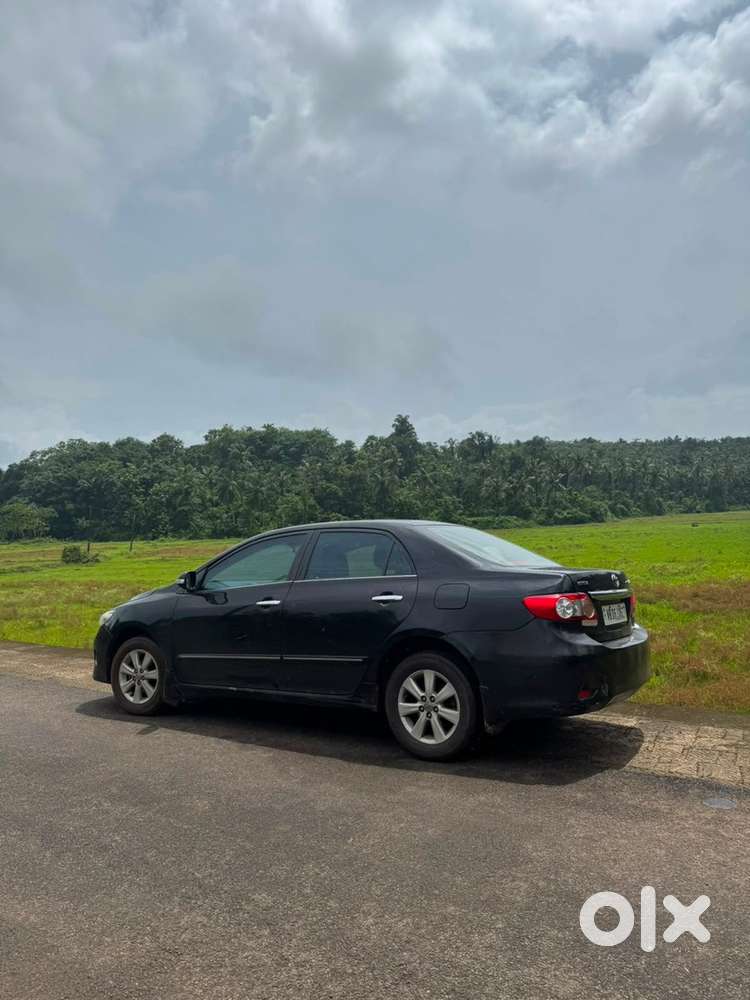 Toyota Corolla Altis 2011 Diesel Manual
