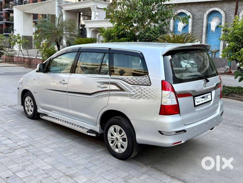 Toyota Innova 2.5 Gx 7 Str Bs-iii, 2014, Diesel