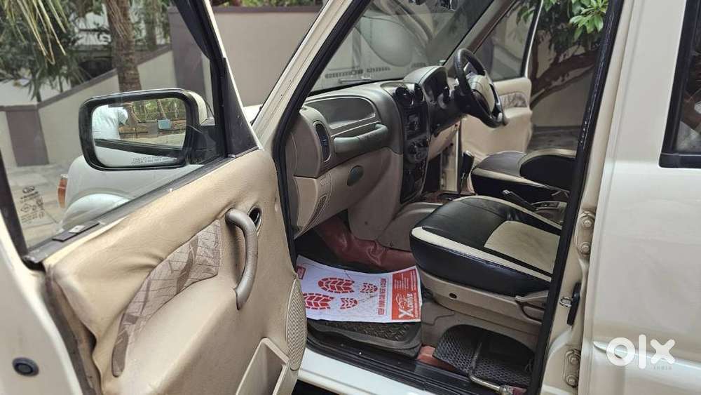 Mahindra Scorpio 2009-2014 Vlx 2wd At Bsiv, 2010, Diesel