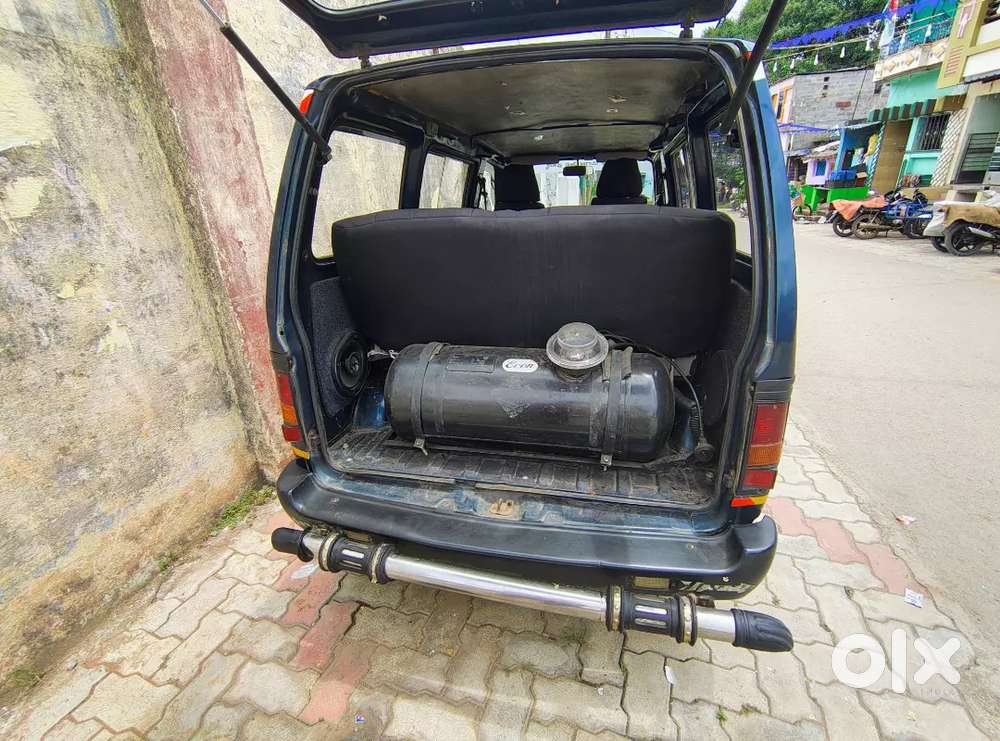 Maruti Suzuki Omni 2010