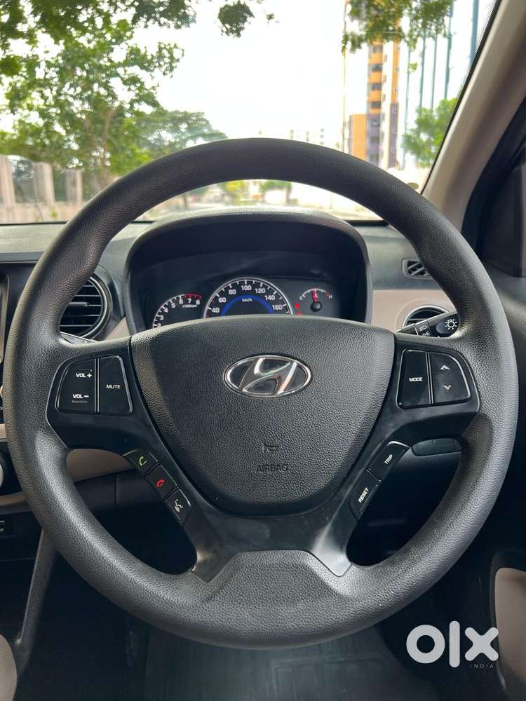 Hyundai Grand I10 Sportz (o) 1.2 At Vtvt, 2017, Petrol