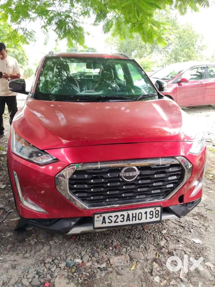 Nissan Magnite Xv Red 2023 Manual Petrol