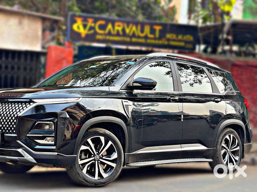 Mg Hector Plus, 2025, Petrol