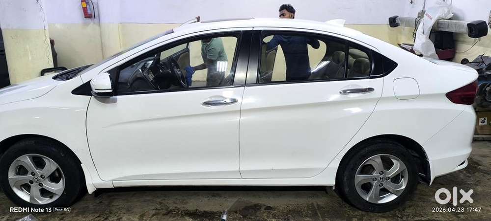 Honda City Auto With Sunroof 2015 Petrol Good Condition