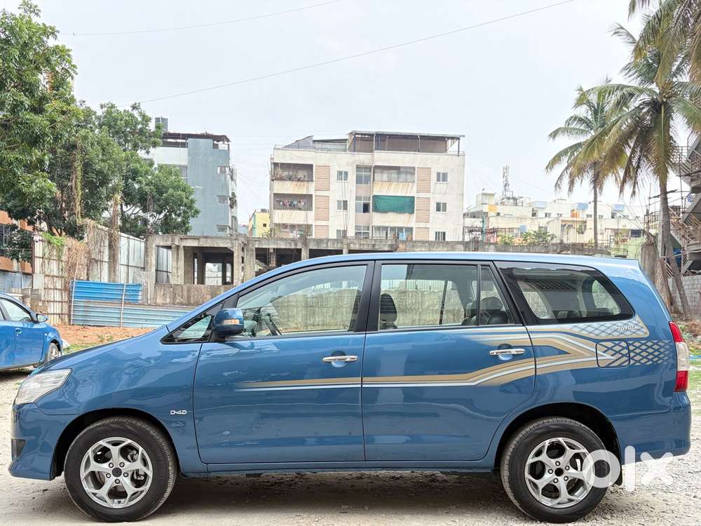 Toyota Innova 2.5 Vx 8 Str, 2012, Diesel