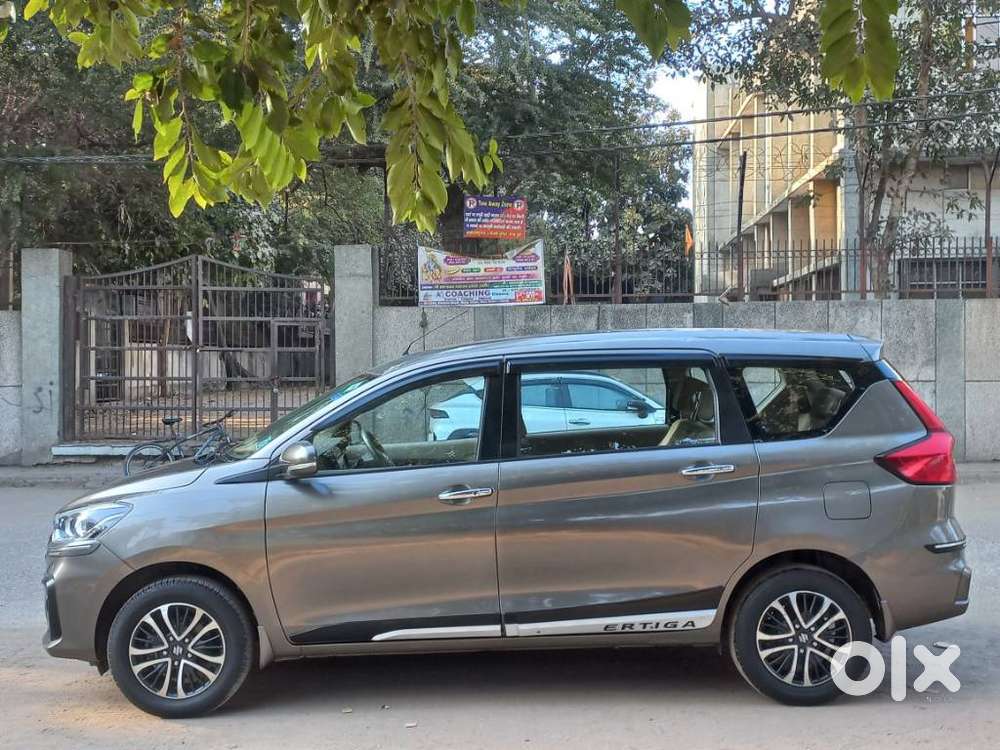 Maruti Suzuki Ertiga Zxi (o) Cng [2022-2023], 2022, Cng & Hybrids