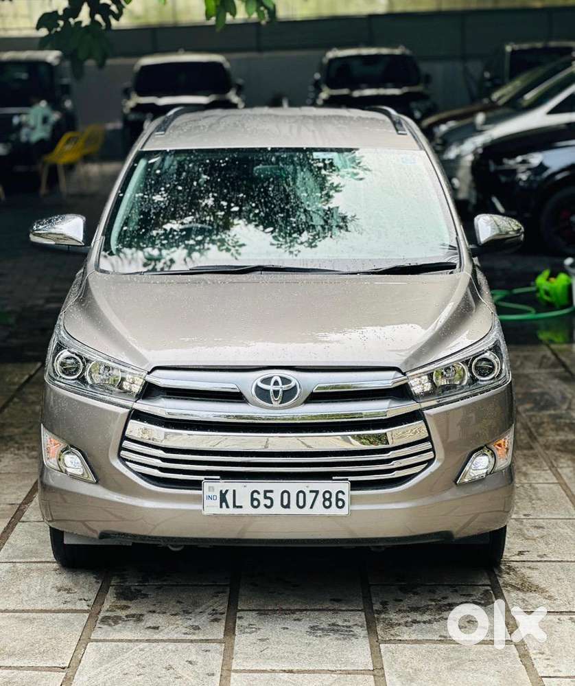 Toyota Innova Crysta 2.4 Vx Mt, 2020, Diesel