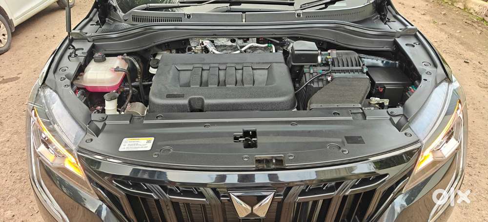 Mahindra Xuv700 2.2 Ax 7 Diesel At Str, 2025, Diesel