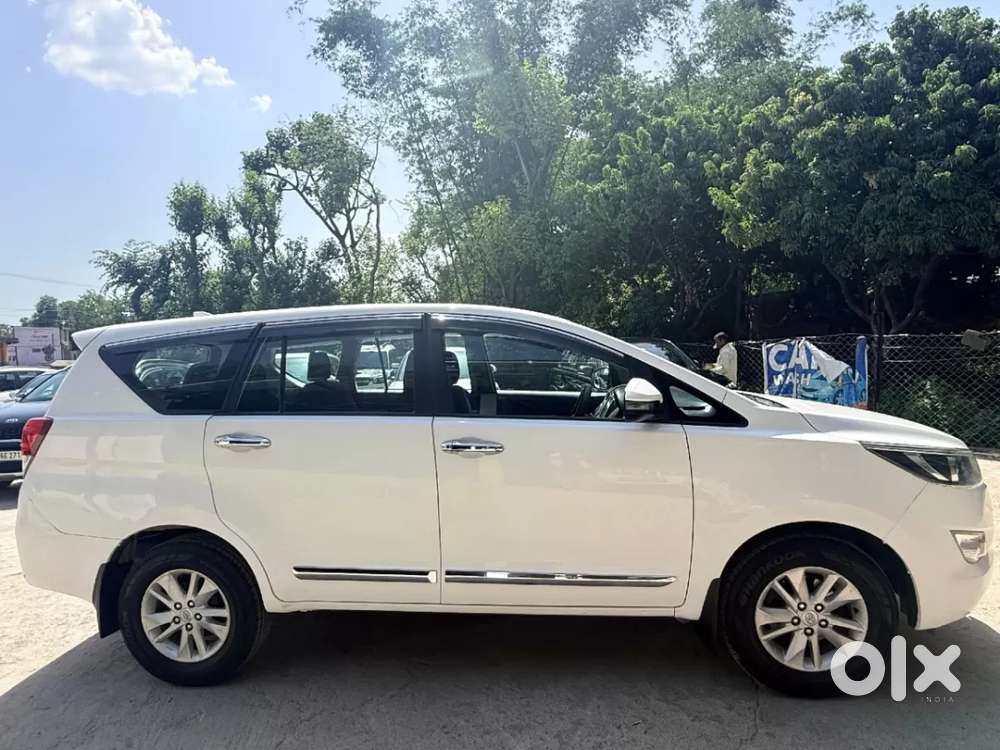 Toyota Innova Crysta 2.4 G Mt 7 Str, 2020, Diesel