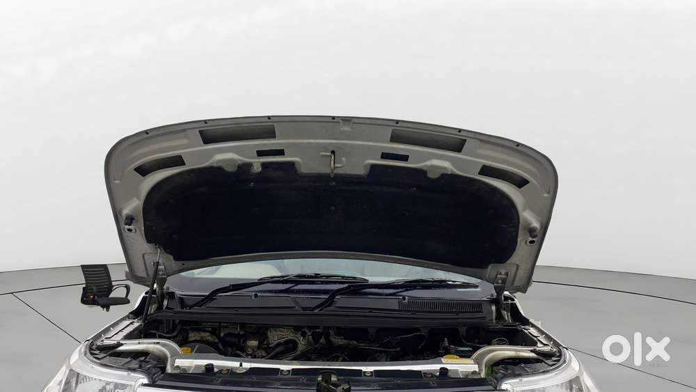 Mahindra Tuv 300 Mhawk100 T8, 2017, Diesel