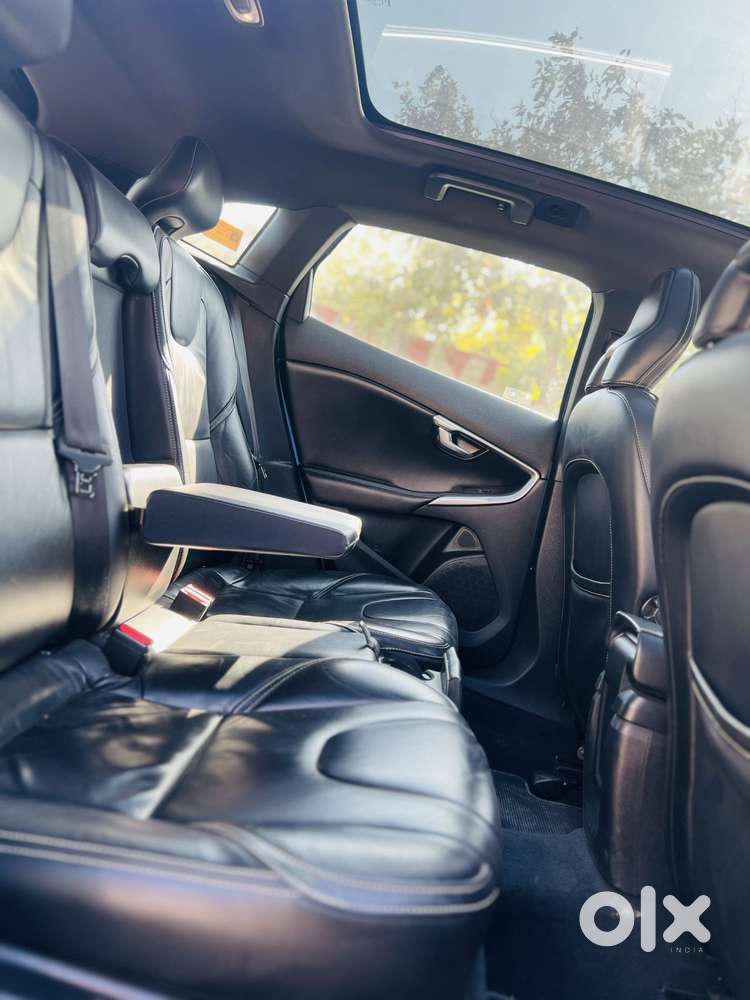 Volvo V40 D3 R Design, 2018, Diesel