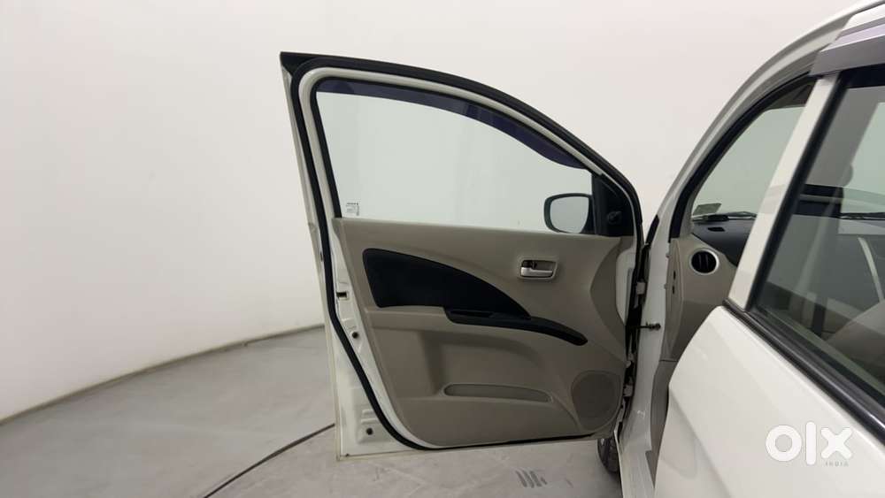 Maruti Suzuki Celerio 1.0 Vxi Amt, 2016, Petrol