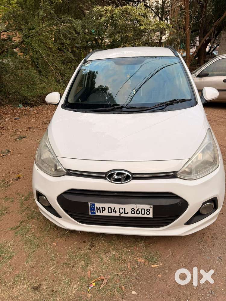 Hyundai Grand I10 2016-2017 Sportz, 2013, Petrol