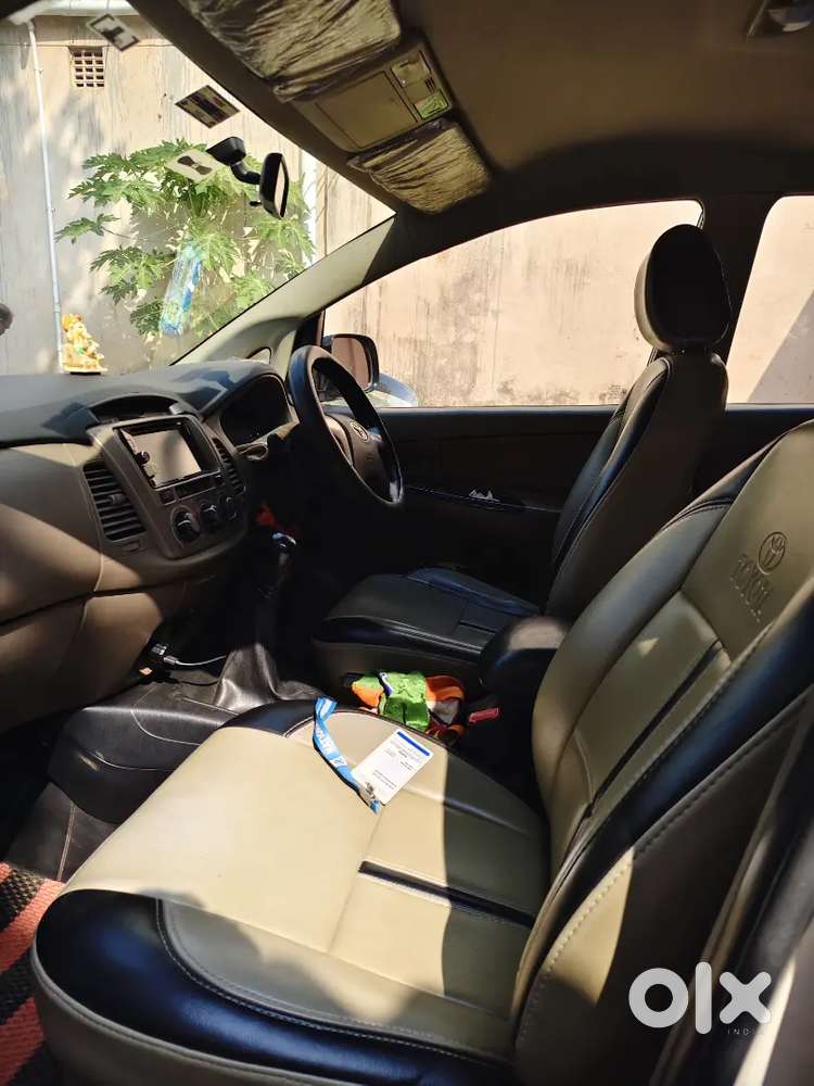 Toyota Innova 2015 Diesel Well Maintained And Excellent Condition