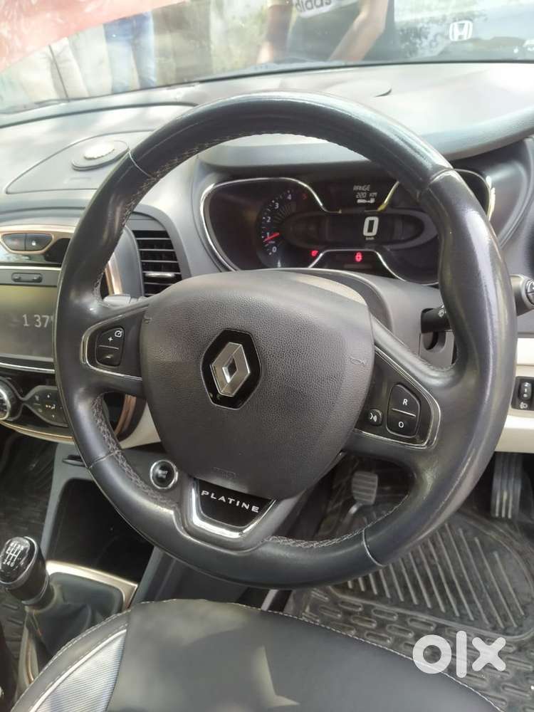 Renault Captur 2018 Diesel 57000 Km Driven