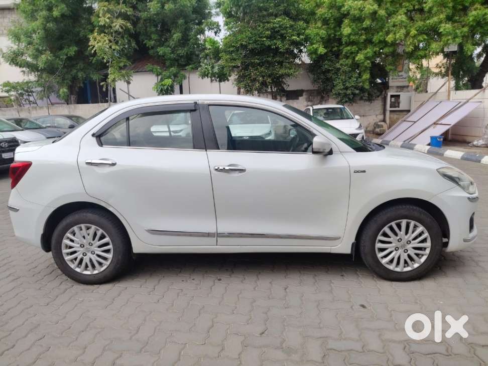 Maruti Suzuki Swift Dzire Amt Zdi, 2017, Diesel