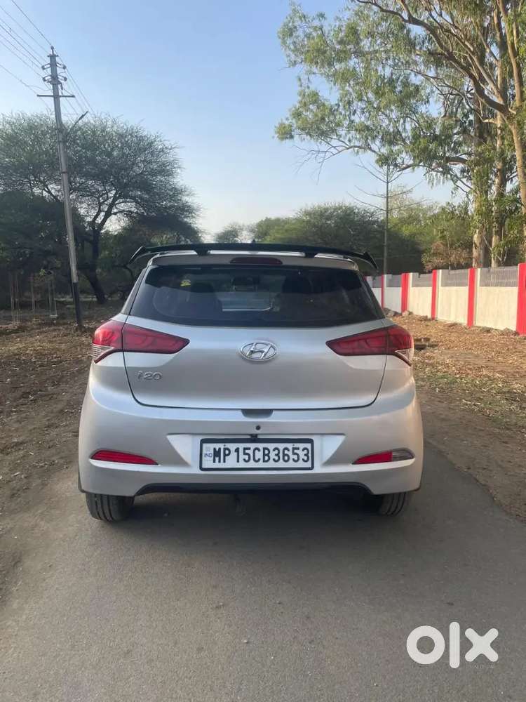 Hyundai Elite I20 2017 Petrol 80000 Km Driven