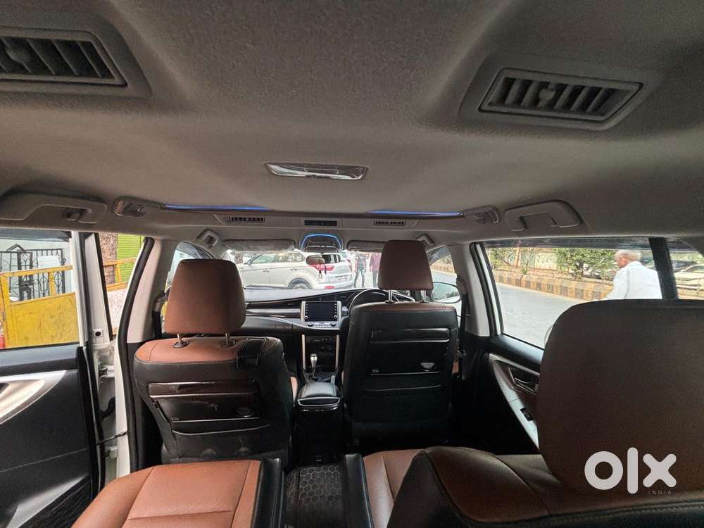 Toyota Innova Crysta Zx 2.4 Diesel 7 Seater, 2022, Diesel