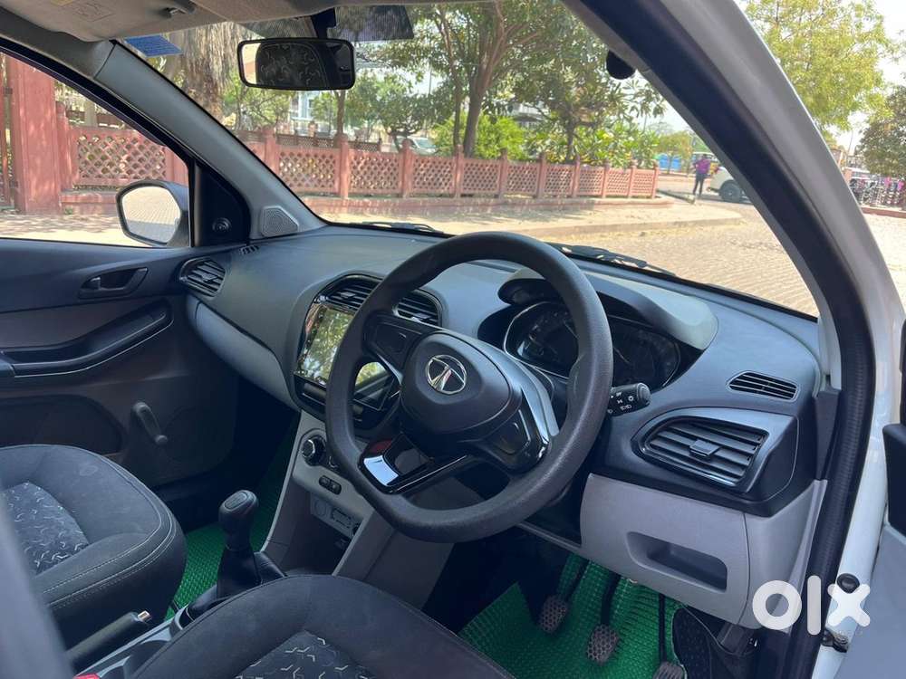 Tata Tiago Petrol Manual 2024