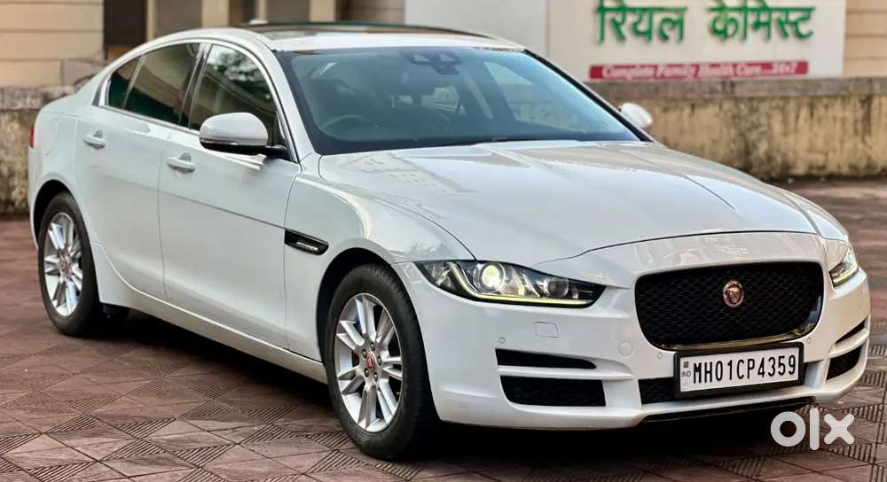 Jaguar Prestige Xe 2017 Year