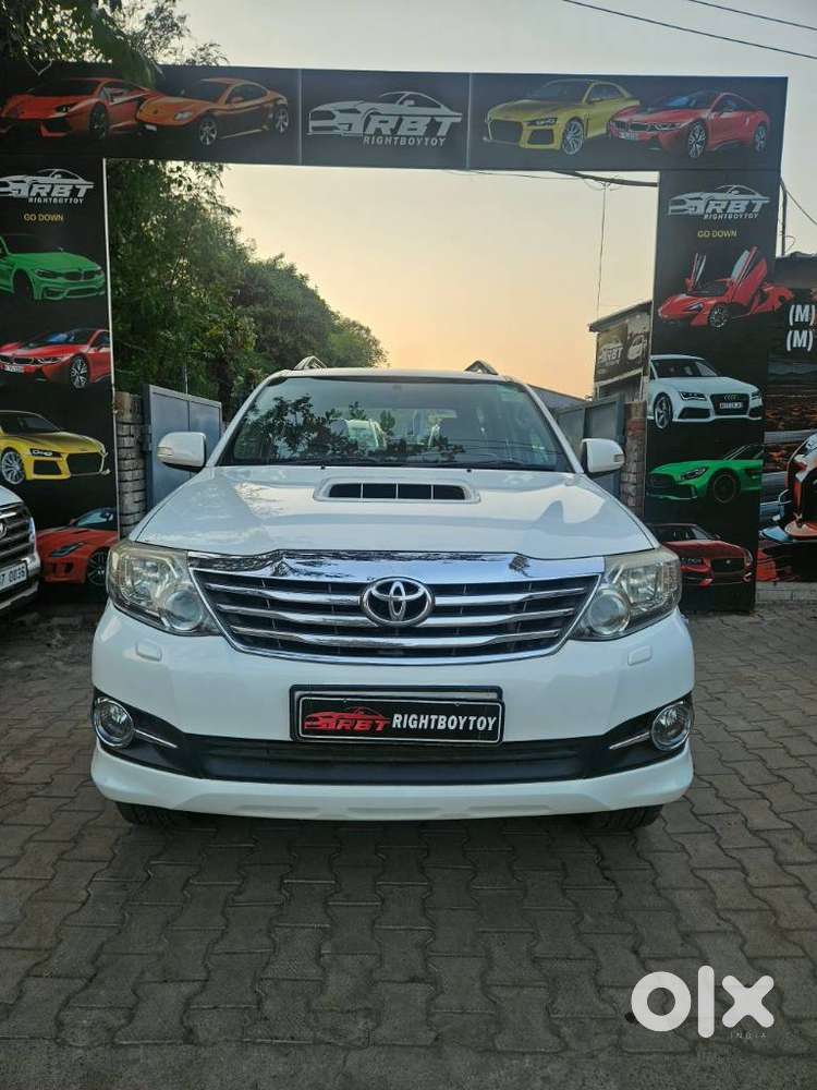 Toyota Fortuner 3.0 4x2 Automatic, 2013, Diesel