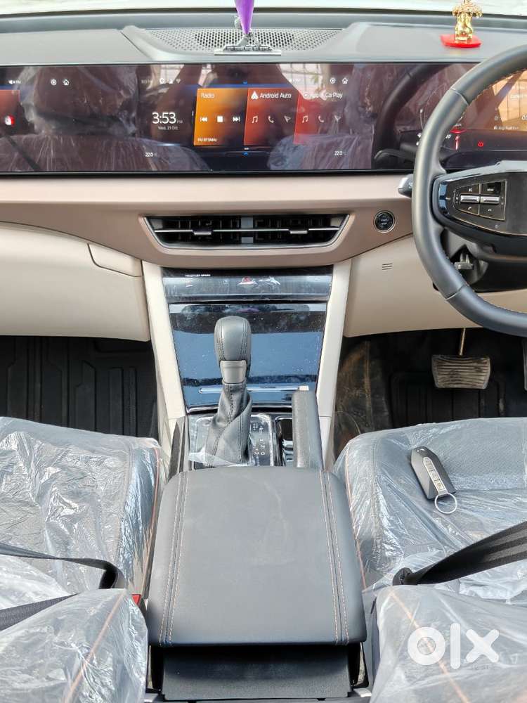 Mahindra Xuv 7xo Ax7 At, 2026, Petrol