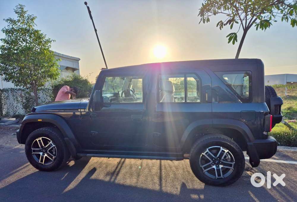 Mahindra Thar Roxx Mx5 Diesel Mt 4wd, 2025, Diesel