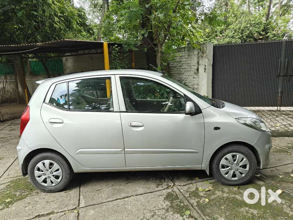 Hyundai I10 Sportz 2012