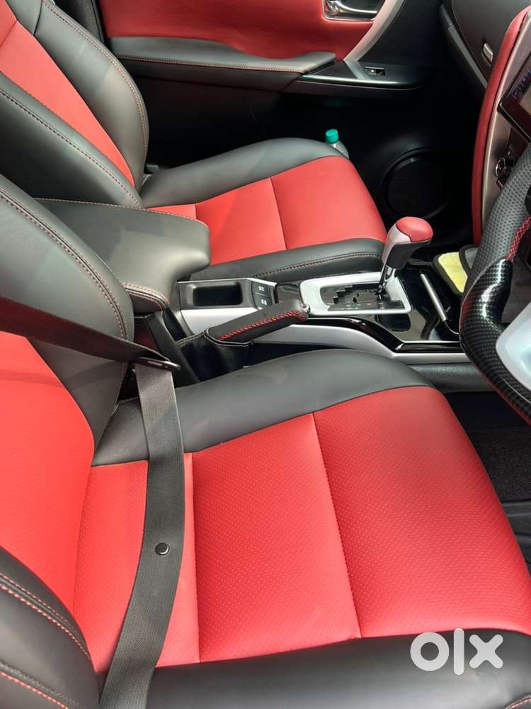 Toyota Fortuner 2017 Diesel 137000 Km Driven