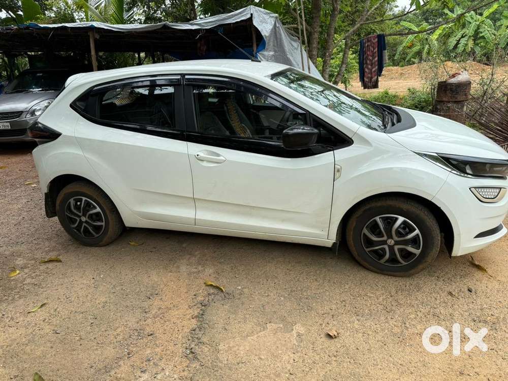 Tata Altroz 2021 Petrol Well Maintained