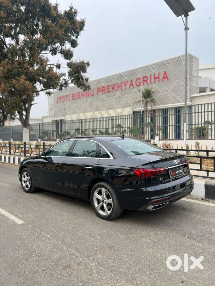 Audi A4 2.0 Premium Plus 40 Tfsi, 2024, Petrol