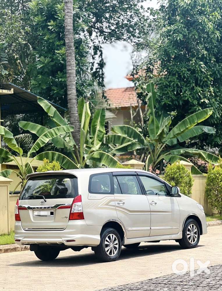 Toyota Innova 2.5 G (diesel) 7 Seater, 2015, Diesel