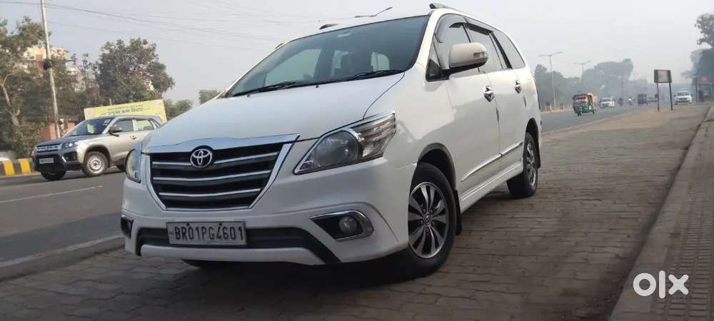 Toyota Innova 2015 Diesel 194000 Km Driven