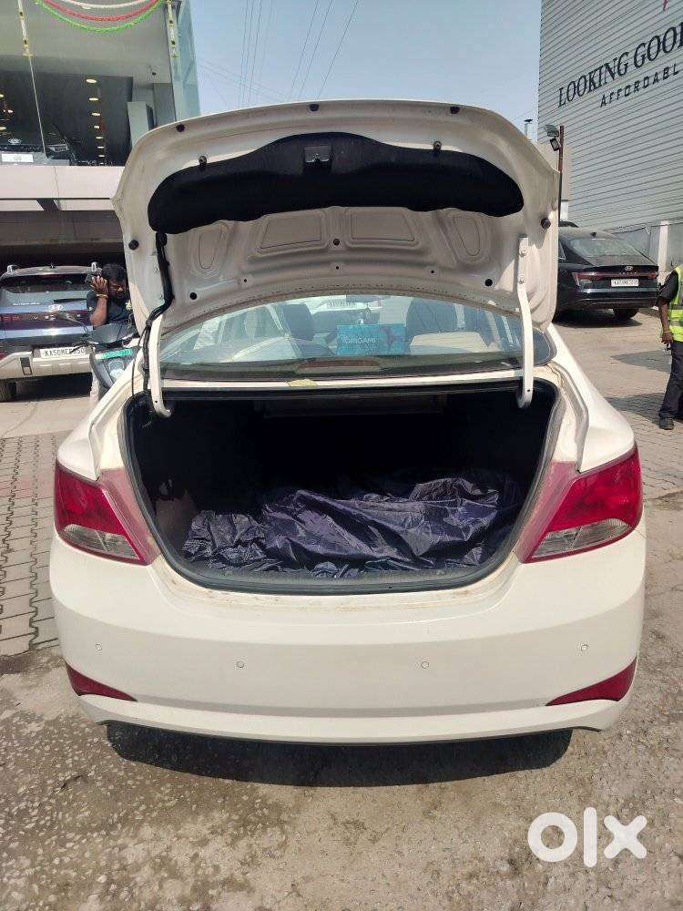 Hyundai Fluidic Verna 1.6 Vtvt Sx, 2017, Petrol