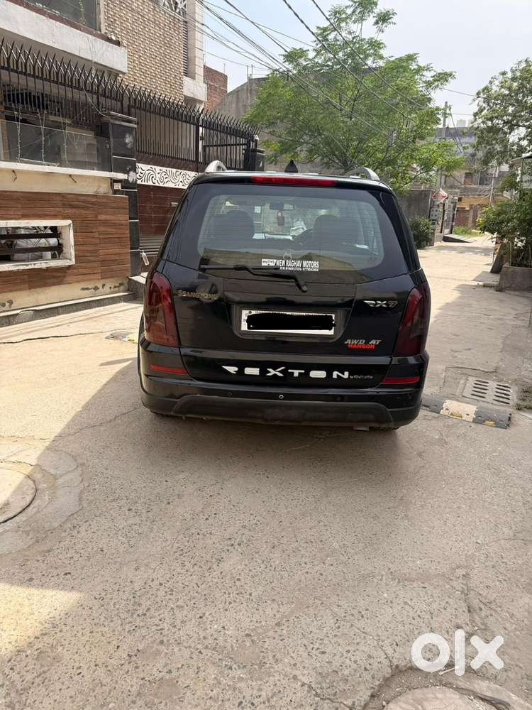 Mahindra Rexton Diesel 2013