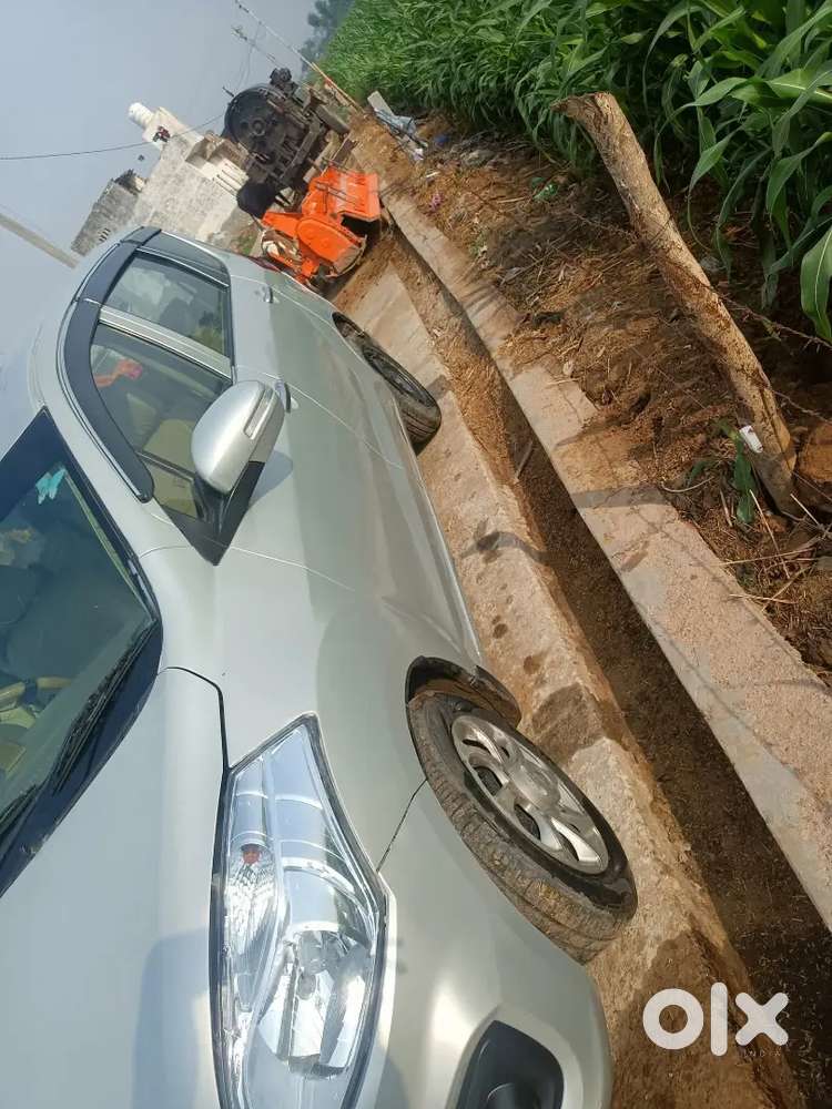 Maruti Suzuki Ertiga Vdi 2013