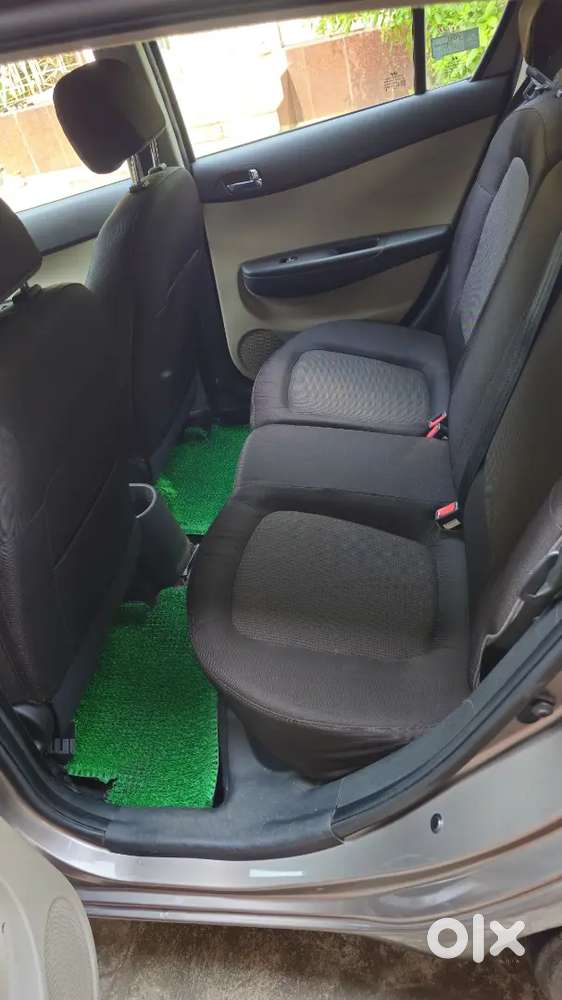 Well Maintained I20 Sports Model For Sell