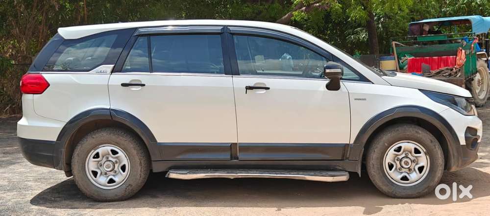 Tata Hexa 2.2 Xe 4x2 7 Str, 2017, Diesel